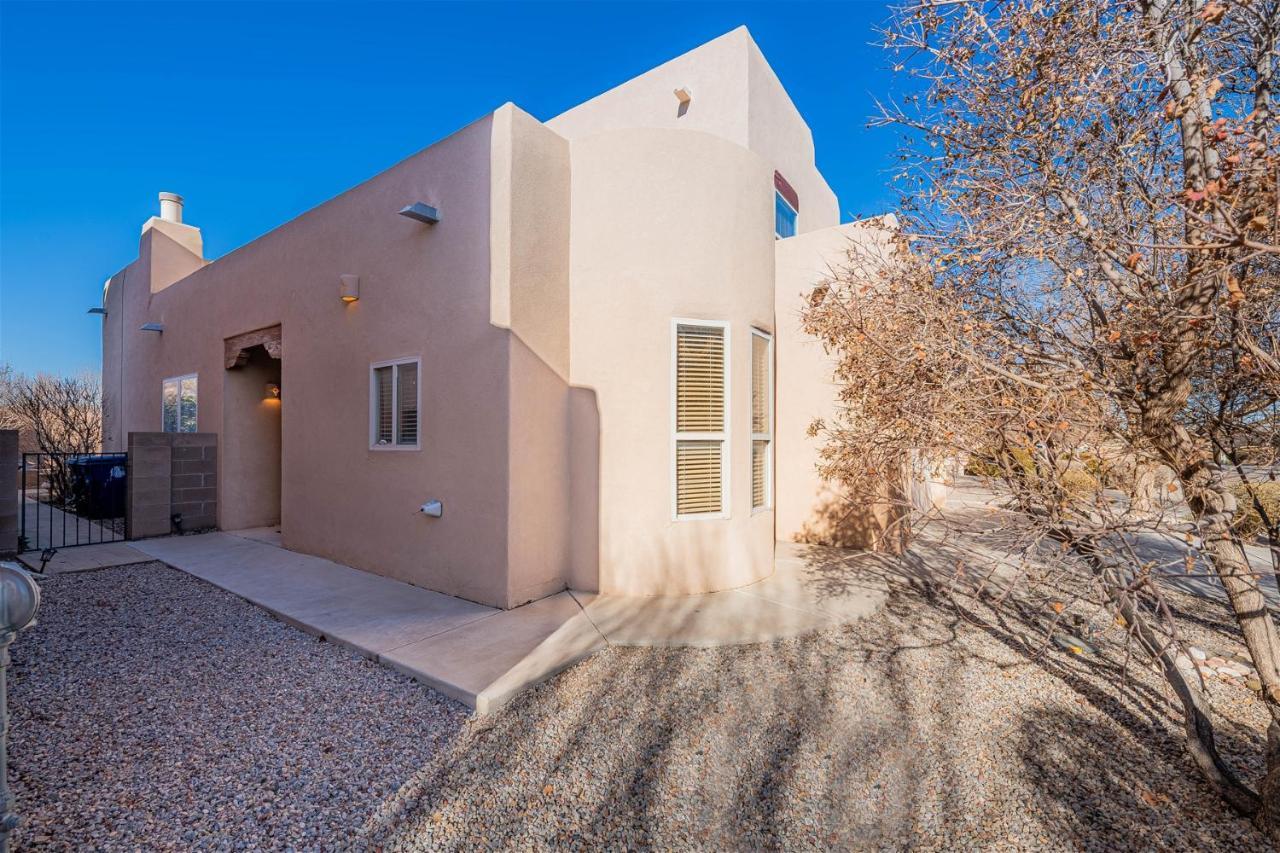 Calle Chamisa - Large 4 Bedroom Home!! Albuquerque Exterior photo