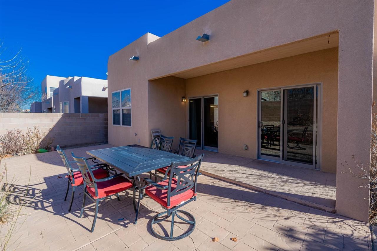 Calle Chamisa - Large 4 Bedroom Home!! Albuquerque Exterior photo