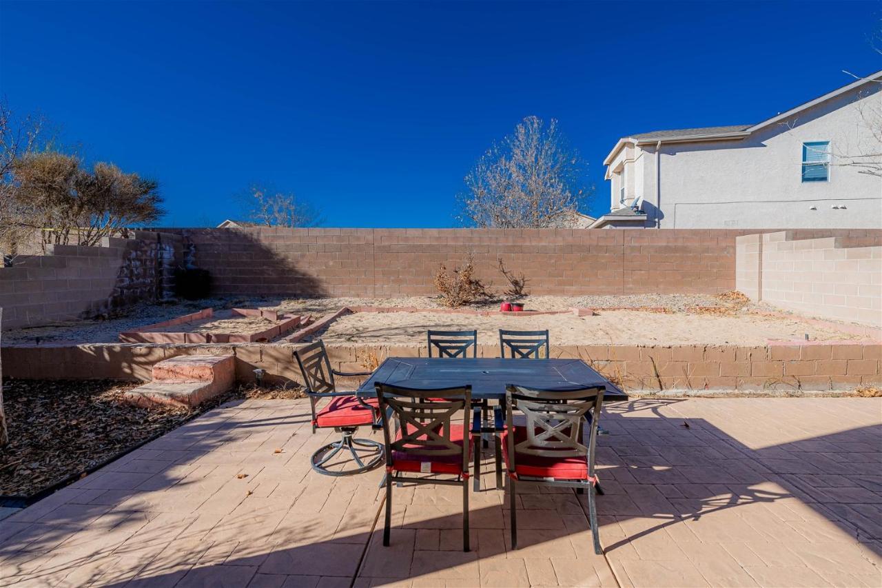 Calle Chamisa - Large 4 Bedroom Home!! Albuquerque Exterior photo