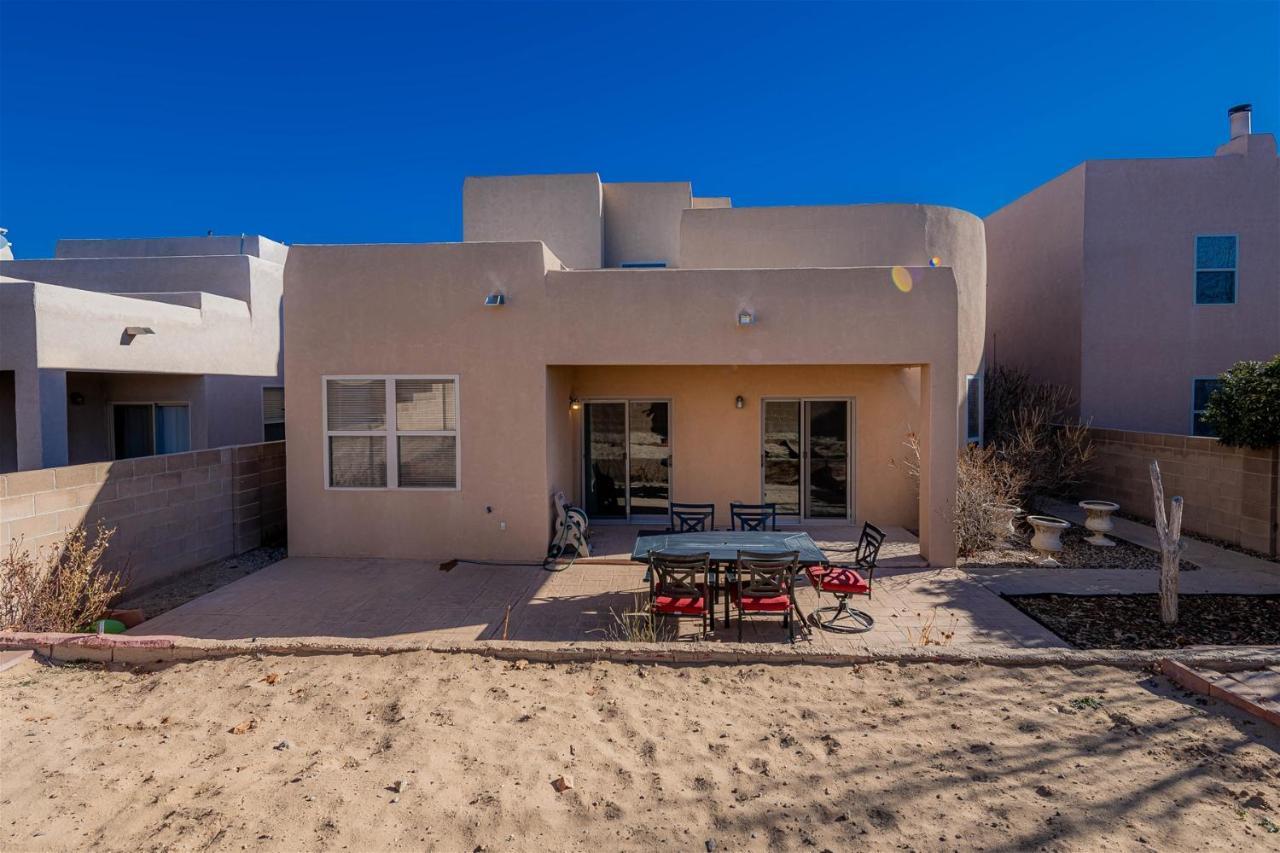 Calle Chamisa - Large 4 Bedroom Home!! Albuquerque Exterior photo